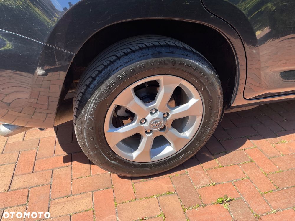 Toyota RAV4 2.0 VVT-i Premium - 10