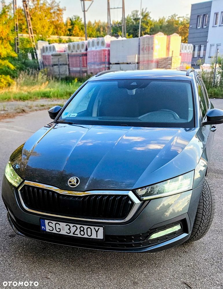 Skoda Octavia 2.0 TDI Ambition DSG - 2