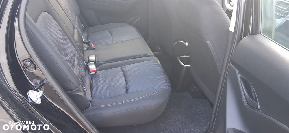 Hyundai ix20 1.4 blue Comfort - 21