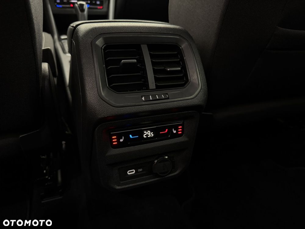 Volkswagen Tiguan Allspace - 14