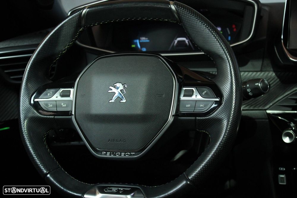 Peugeot e-2008 GT Pack - 30