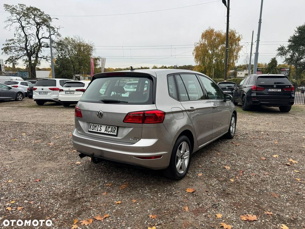 Volkswagen Golf Sportsvan - 31