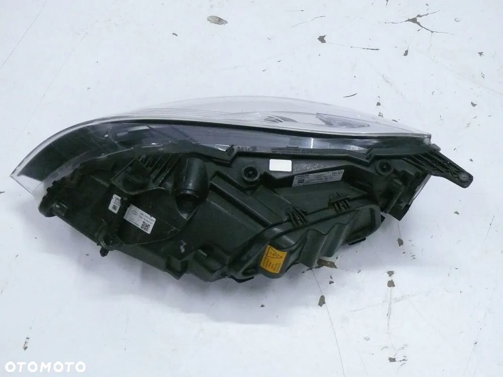 LAMPA PRZEDNIA PRAWA I LEWA VOLVO V40 XC40 II CROSS COUNTRY 2013 2019 XENON UK - 3