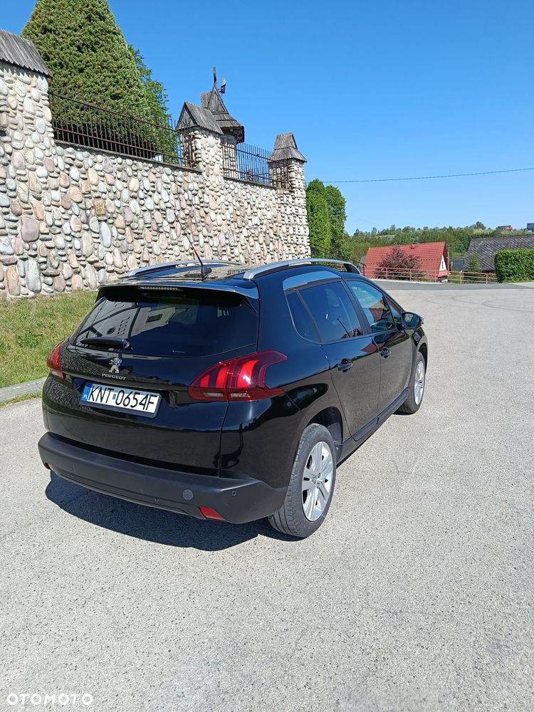 Peugeot 2008 - 4