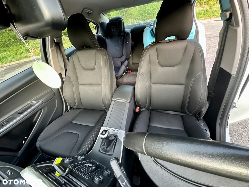 Volvo S60 T3 Drive-E Kinetic - 10