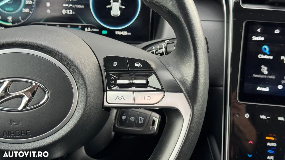 Hyundai Tucson 1.6 CRDi 48V-Hybrid 2WD DCT Select - 24