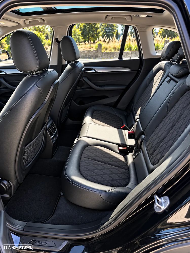 BMW X1 sDrive18d Aut. xLine - 12