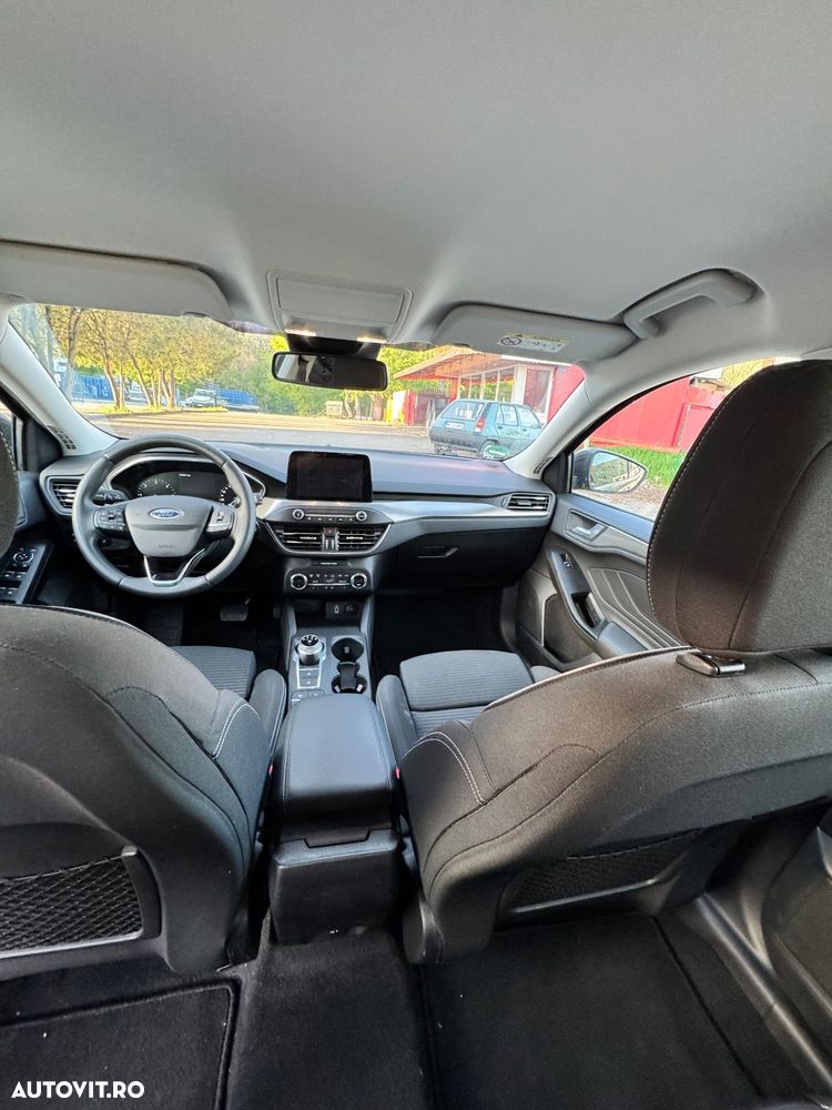 Ford Focus - 18