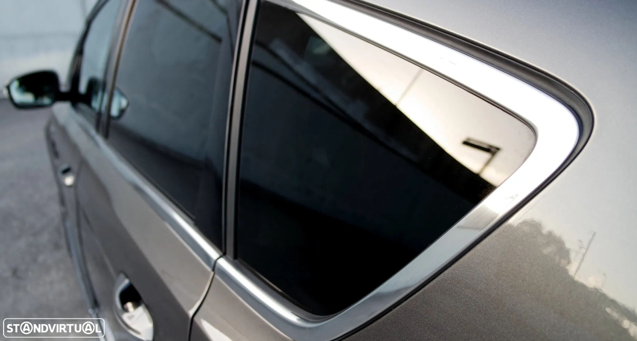 Ford S-Max 2.0 TDCi Vignale Powershift - 21