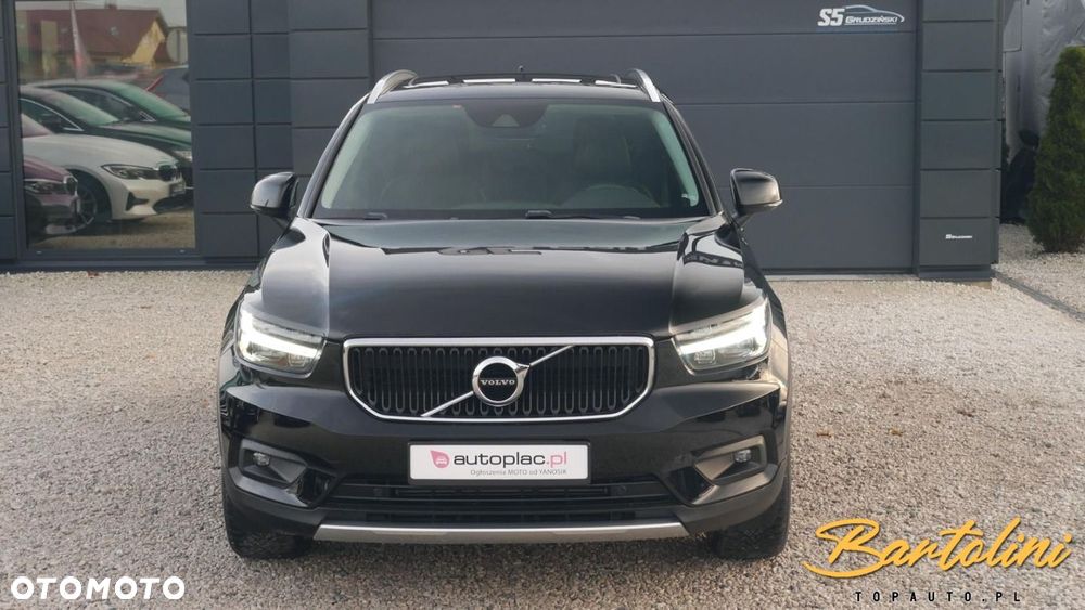 Volvo XC 40 - 3