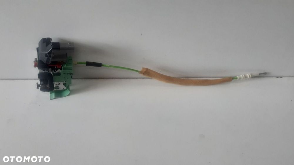 zamek drzwi prawy tyl FIAT LINEA 4 PIN - 2