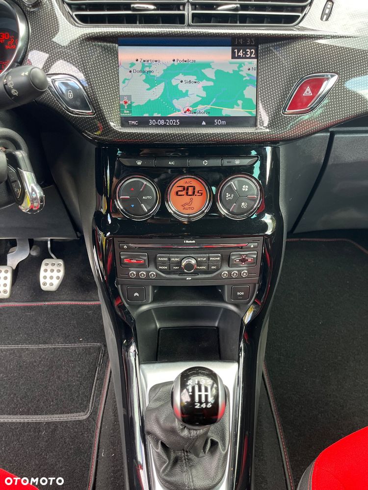 Citroën DS3 THP 155 Red Edition - 9