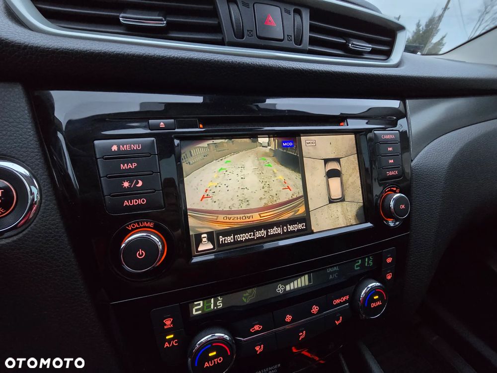 Nissan Qashqai 1.3 DIG-T N-CONNECTA - 30