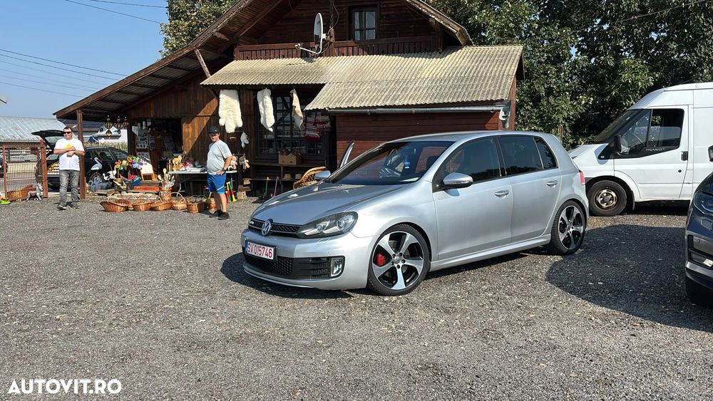 Volkswagen Golf 2.0 TDI DPF DSG GTD - 1