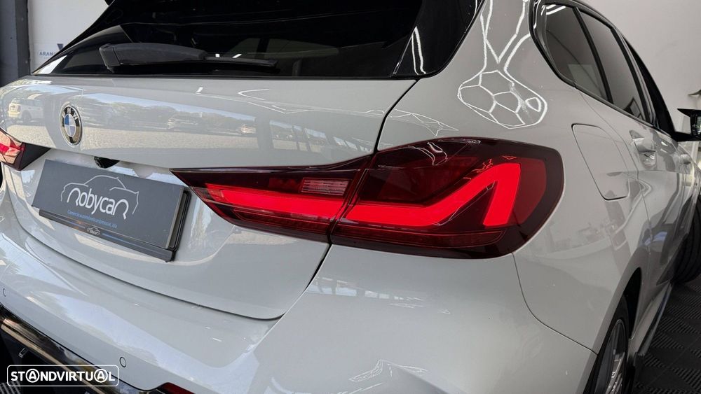 BMW 118 d Pack M - 11