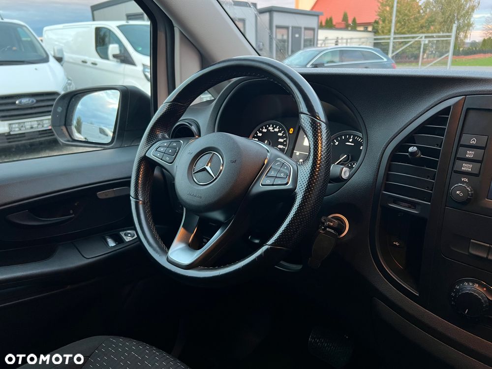 Mercedes-Benz VITO Lang kamera cofania AUTOMAT DŁUGIE NOWE OPONY - 23