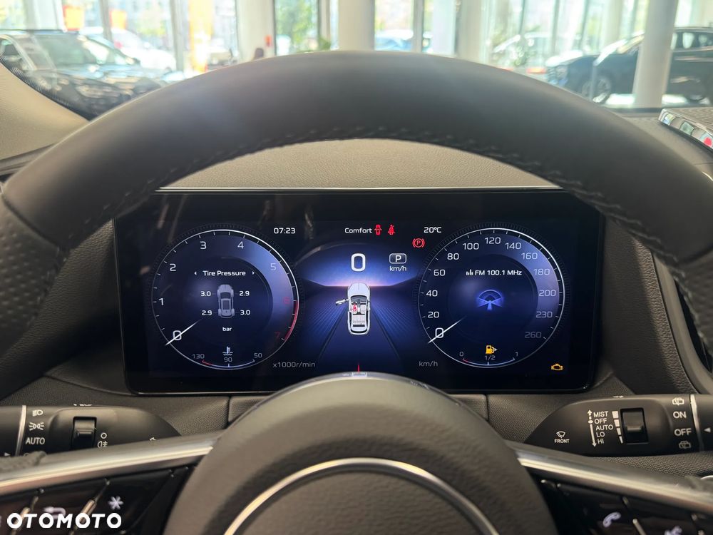 Hongqi HS3 2.0T AWD - 12