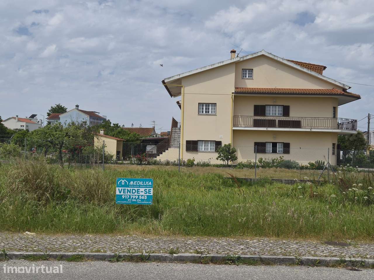 Lote terreno, com 287m2 de área, em Portela - M.Grande. - Grande imagem: 2/6