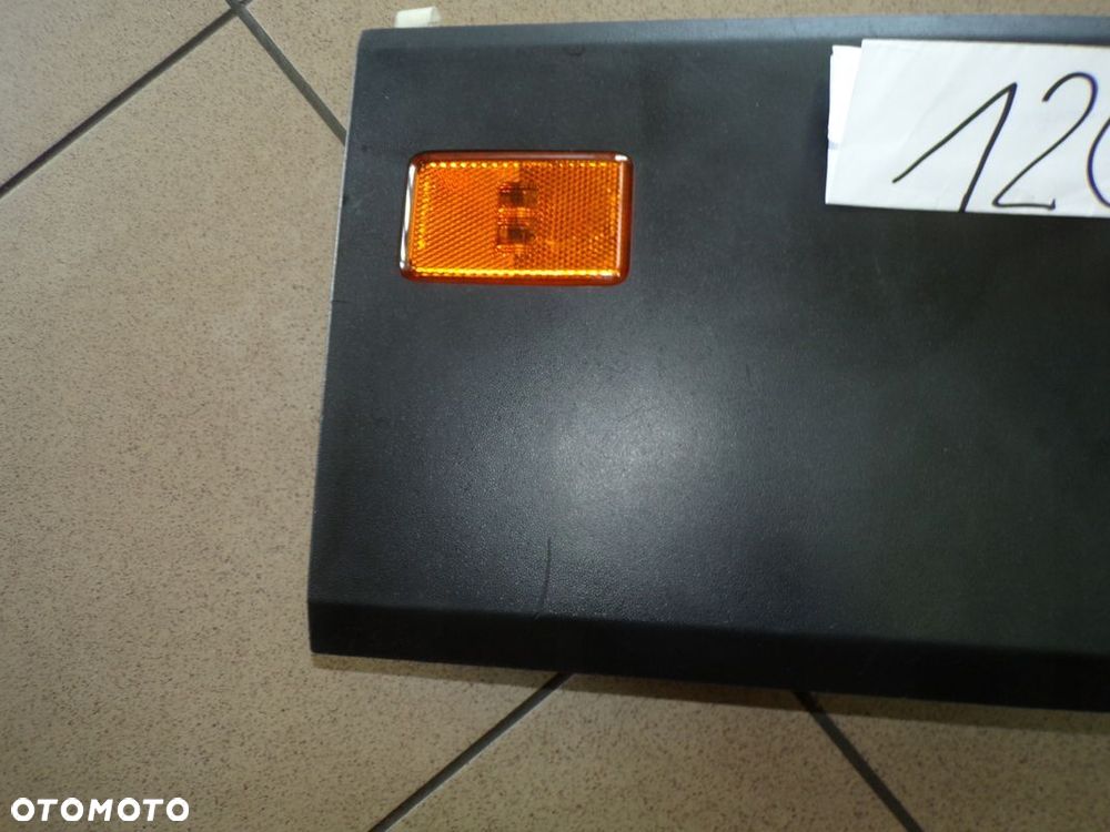 VW CRAFTER 2 17- LISTWA NA TYLNY PRAWY BŁOTNIK 7C0853754 - 2