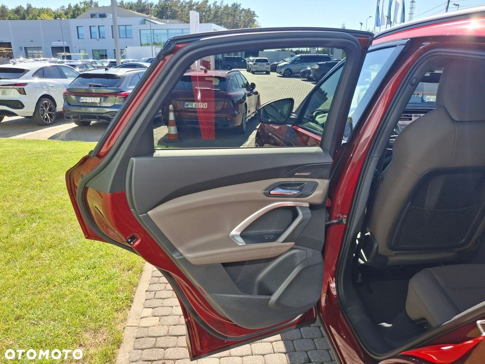 Audi Q5 Sportback - 24