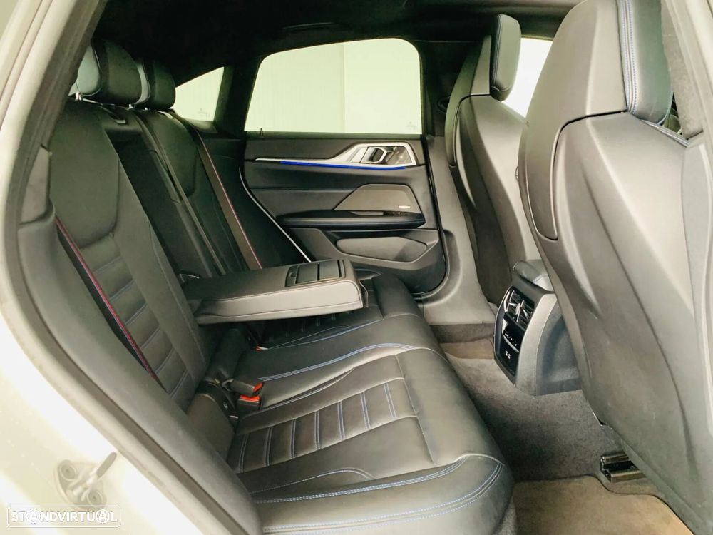 BMW 420 Gran Coupé i Pack Desportivo M Auto - 47