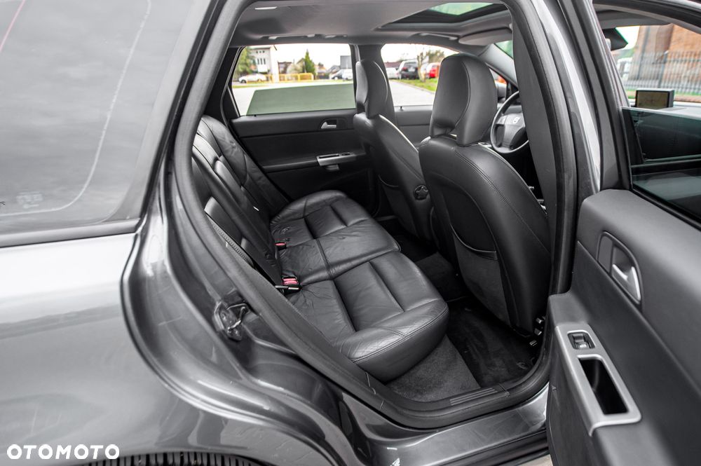 Volvo V50 T5 AWD Summum - 22