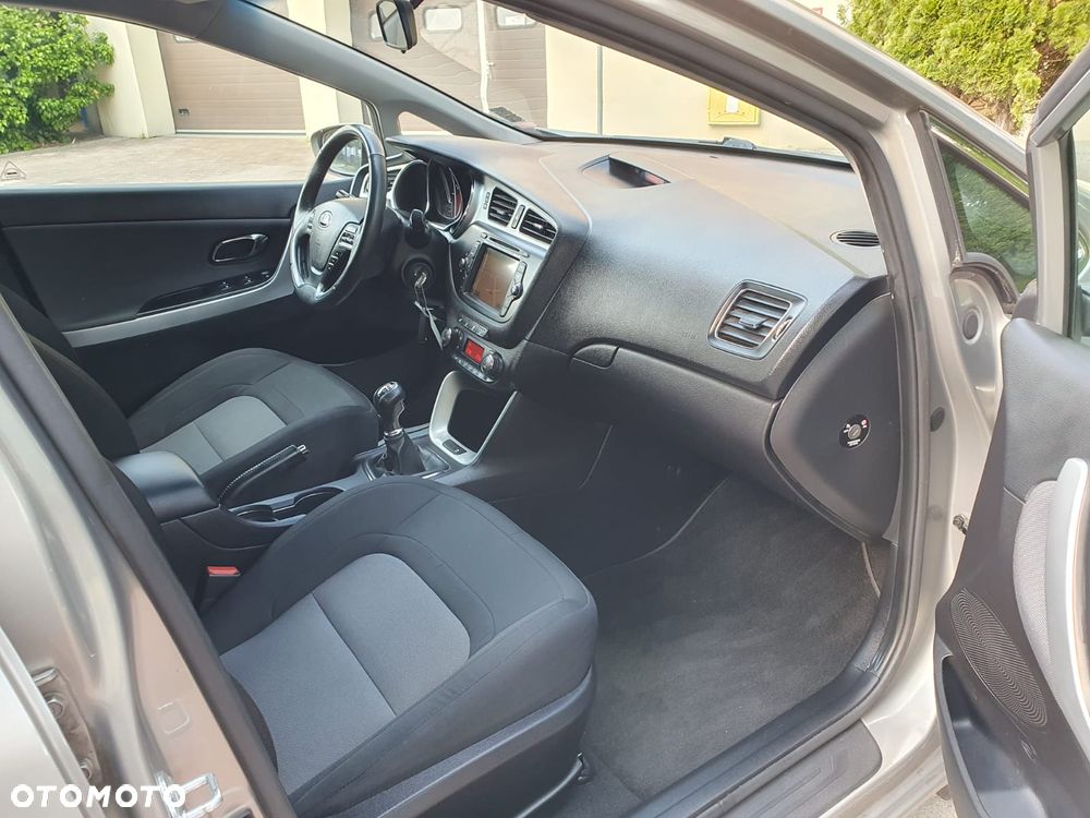 Kia Ceed 1.6 GDI XL - 11
