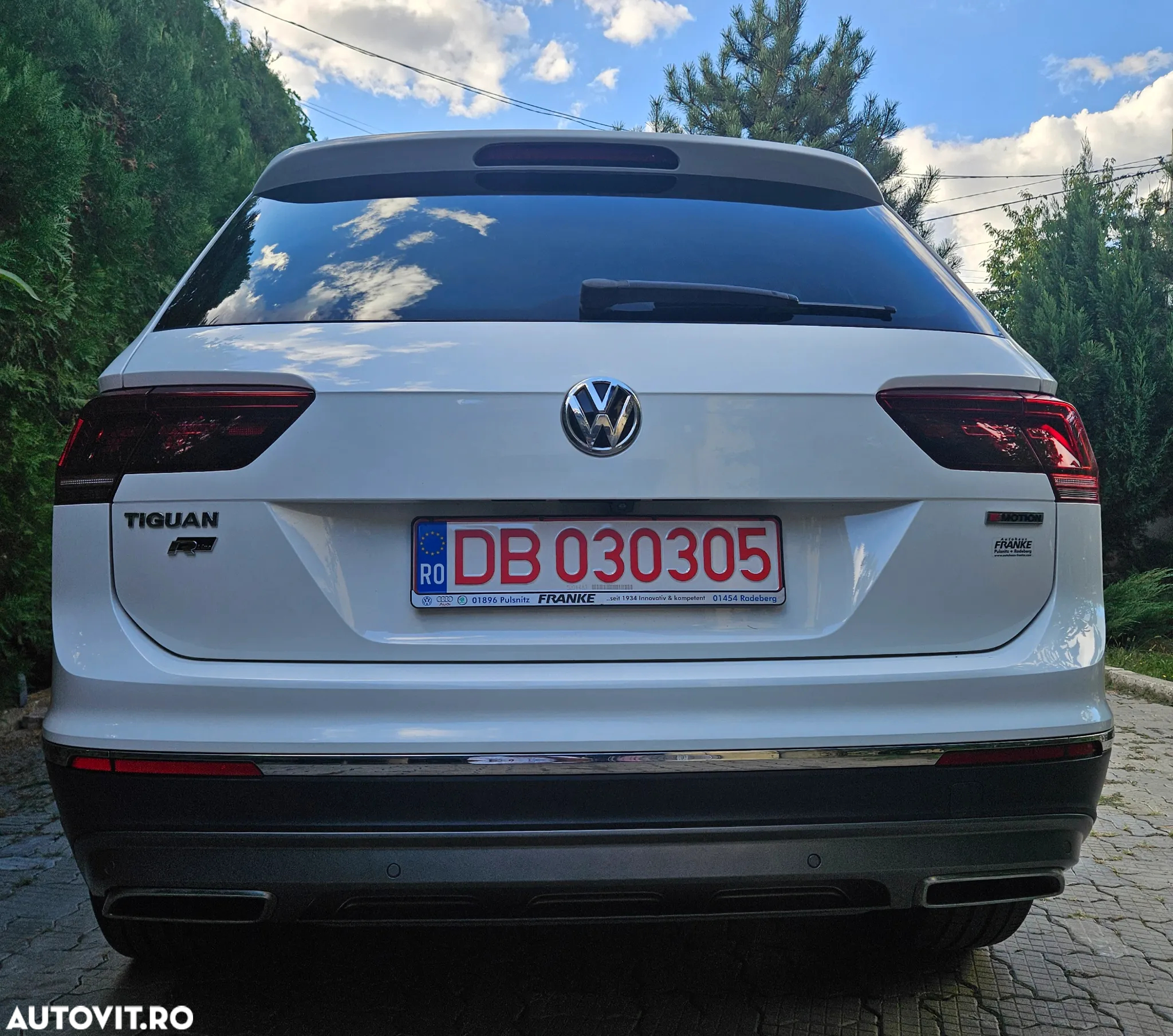 Volkswagen Tiguan 2.0 TDI 4Mot DSG Highline - 4