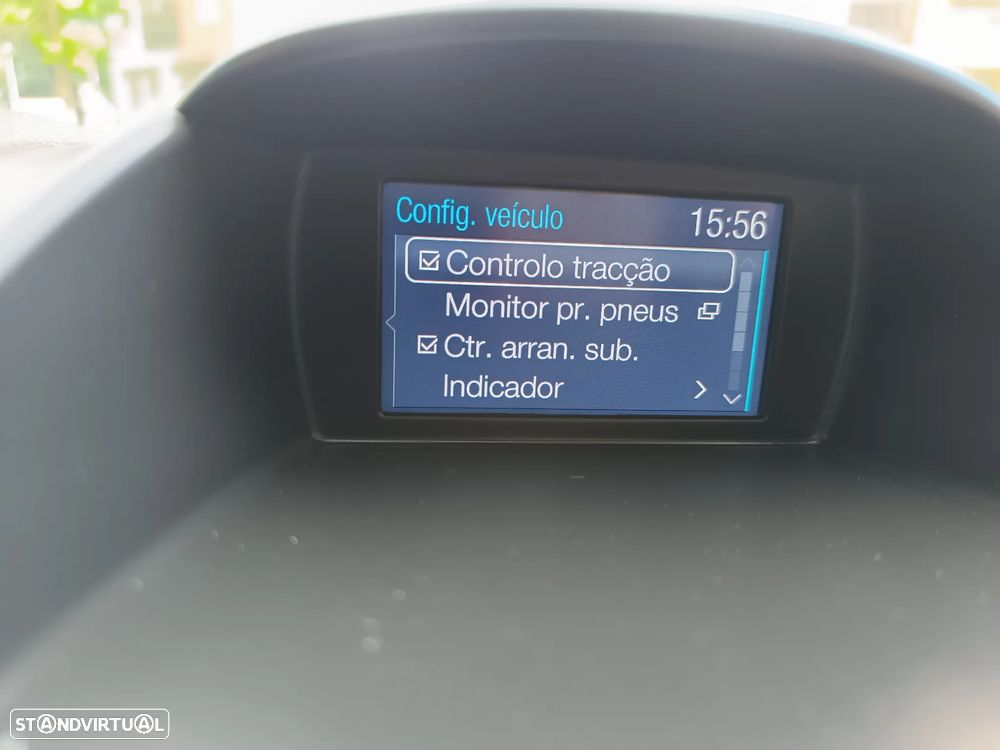 Ford Fiesta 1.5 TDCi Titanium - 41