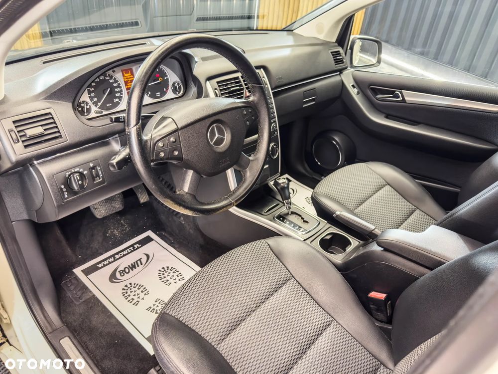 Mercedes-Benz Klasa B 200 CDI Autotronic Grand Edition - 22
