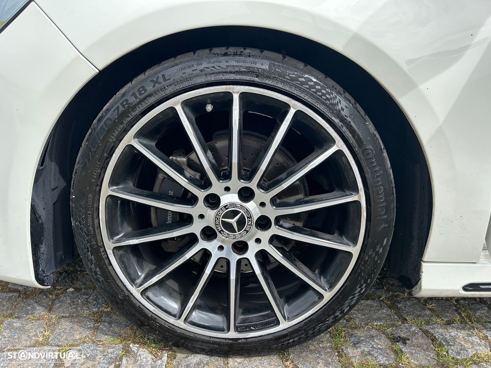 Mercedes-Benz CLA 180 d AMG Line - 24