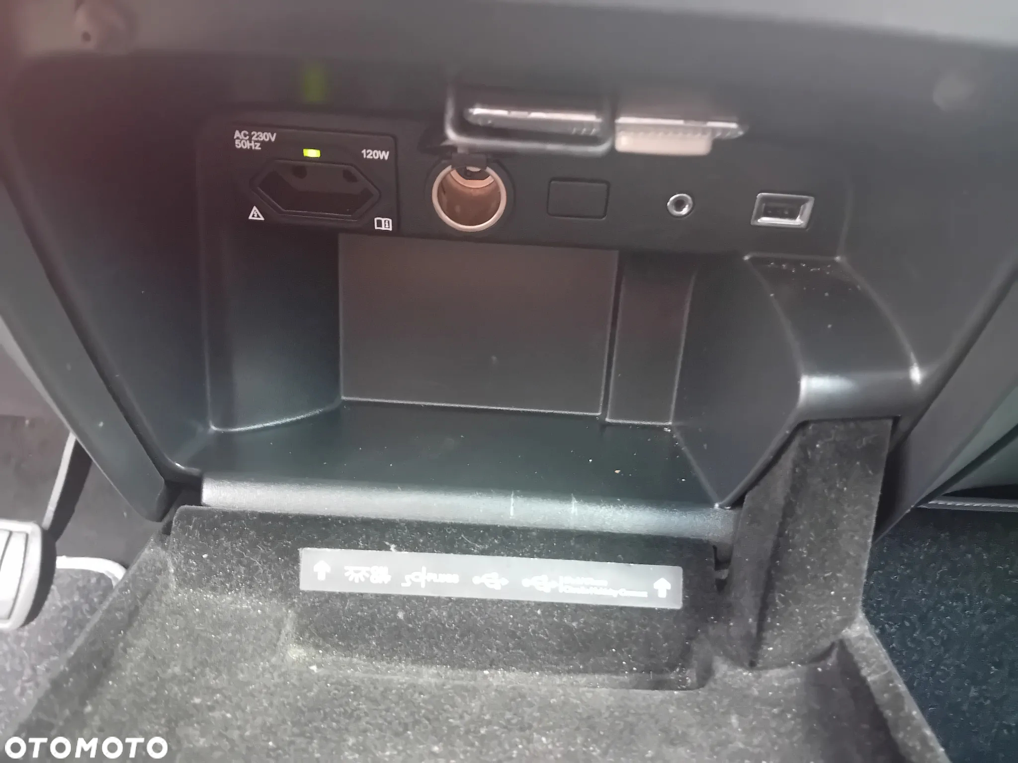 Citroën C4 Grand Picasso BlueHDi 150 Exclusive - 32