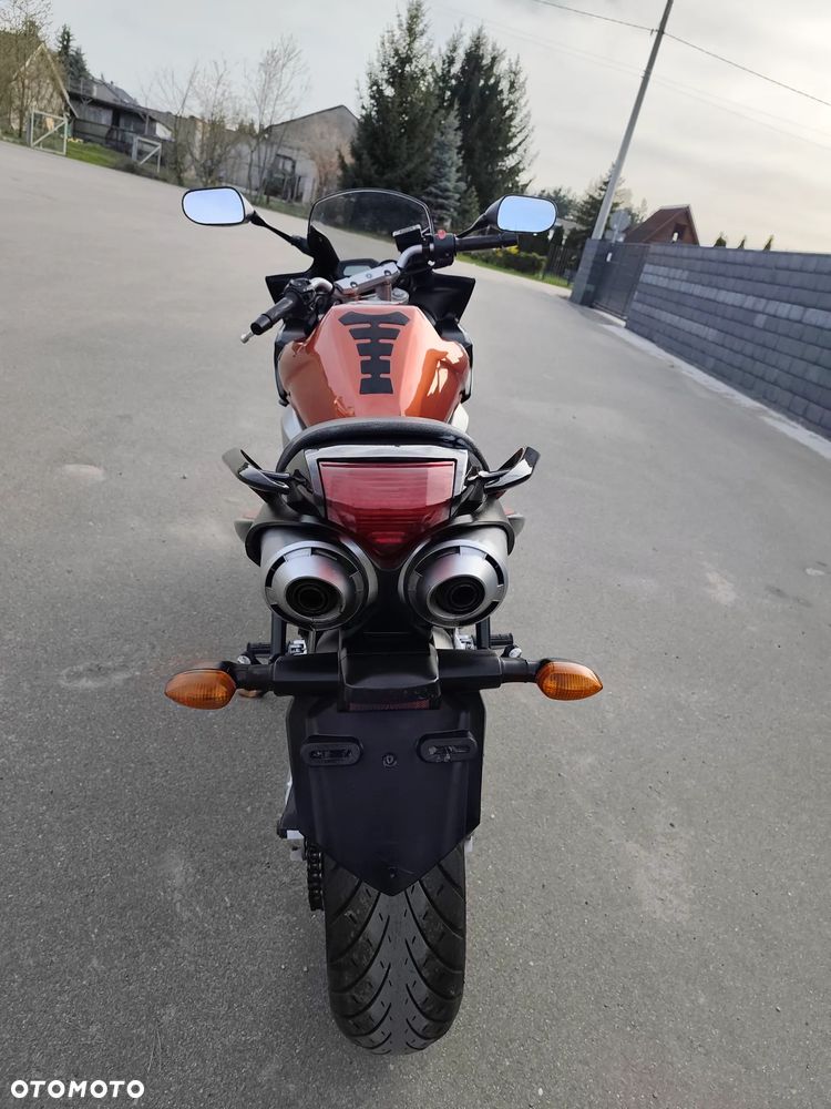 Yamaha FZ6 - 9