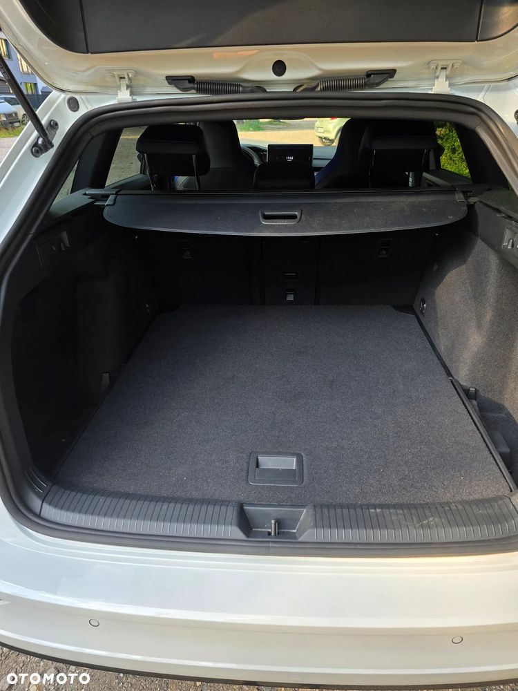 Volkswagen Golf 2.0 TSI 4Motion R DSG - 16