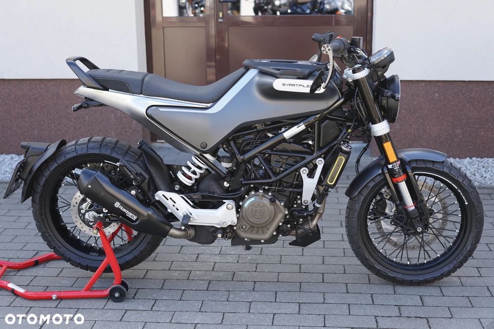 Husqvarna Svartpilen - 3