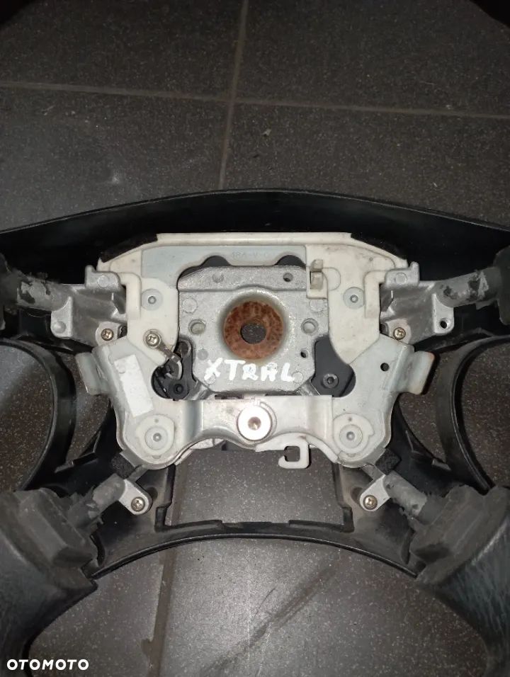 Kierownica Nissan X-Trail - 3