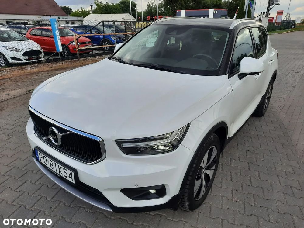 Volvo XC 40 T3 Momentum - 2