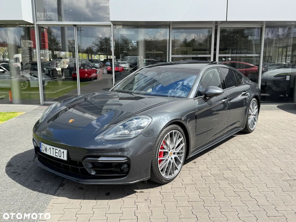Porsche Panamera GTS - 5