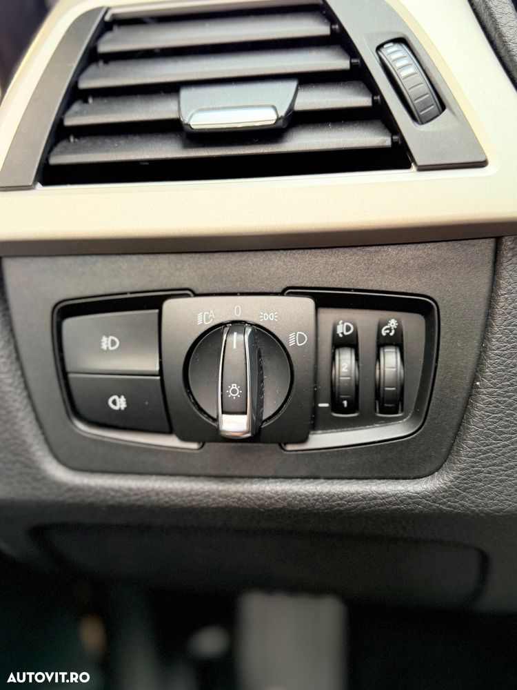 BMW Seria 3 320d Touring xDrive Aut. - 21