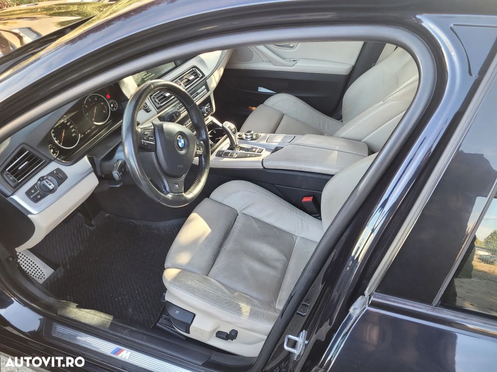 BMW Seria 5 525d xDrive - 4