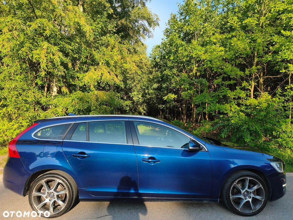 Volvo V60 D2 Drive-E Ocean Race - 12