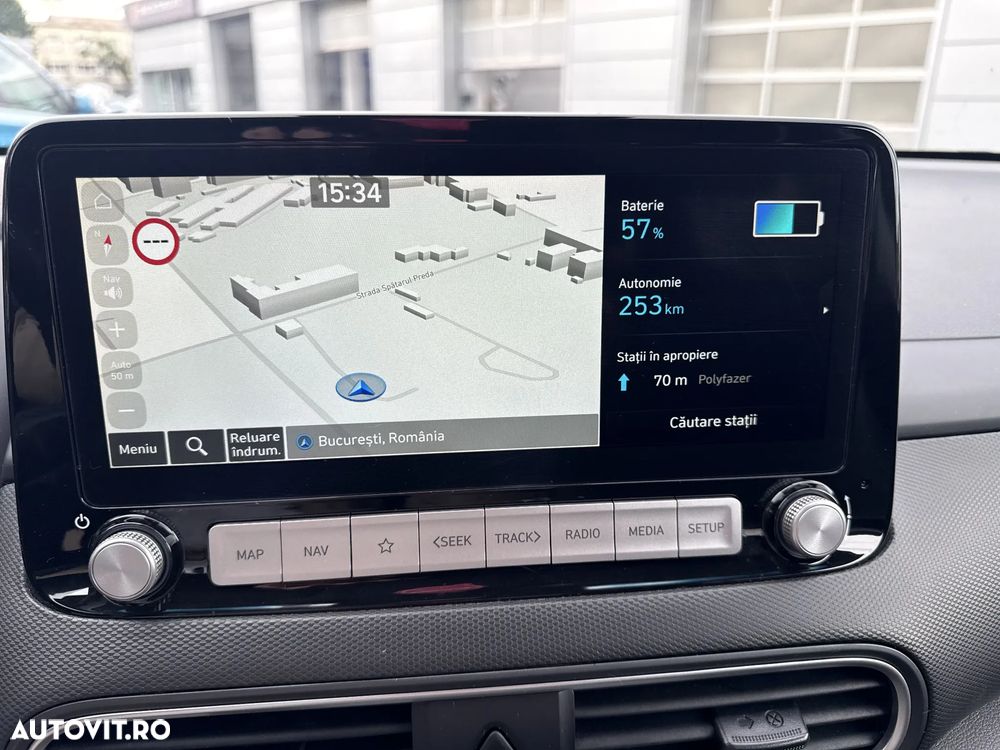 Hyundai KONA - 24