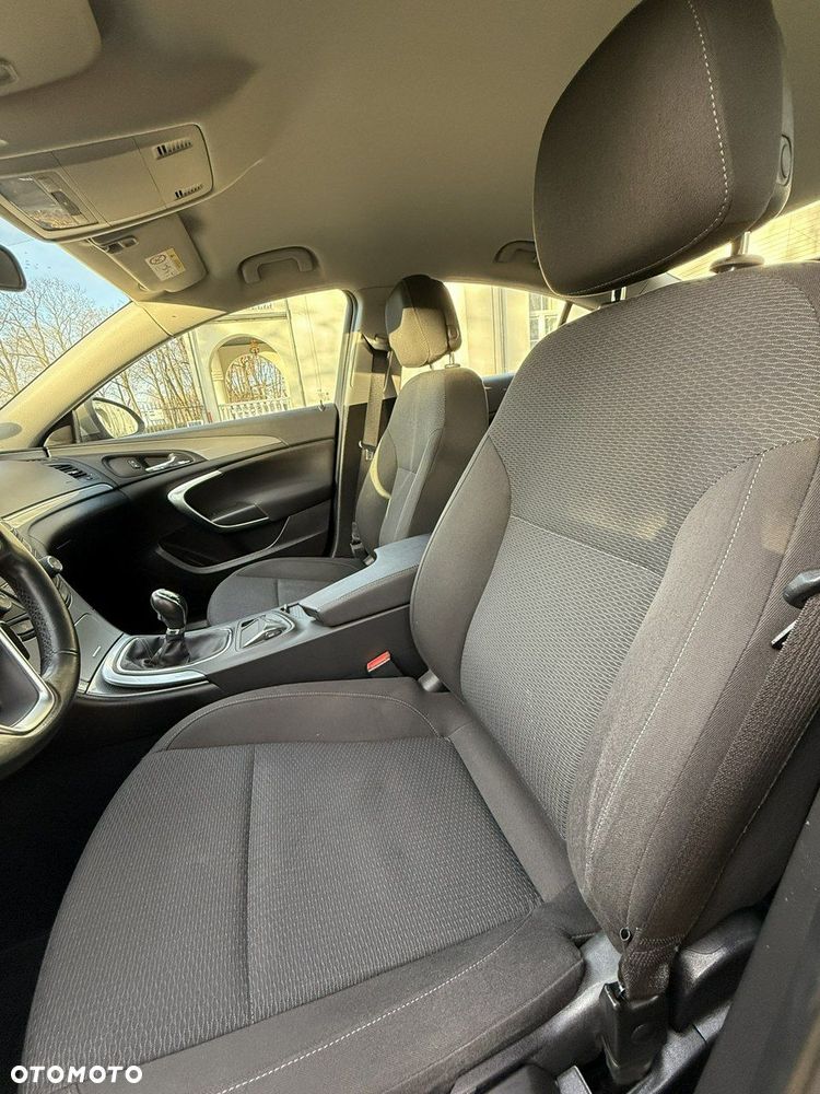 Opel Insignia - 15