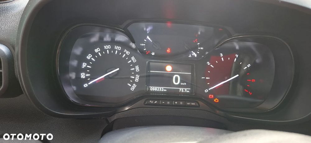 Toyota Proace City Verso 1.5 D-4D Business - 11
