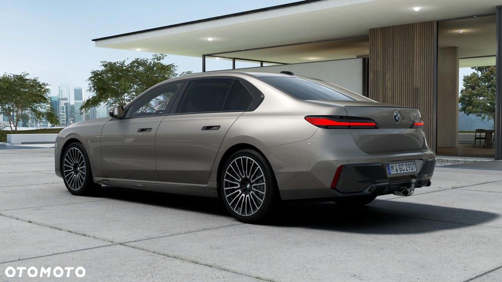 BMW Seria 7 - 2