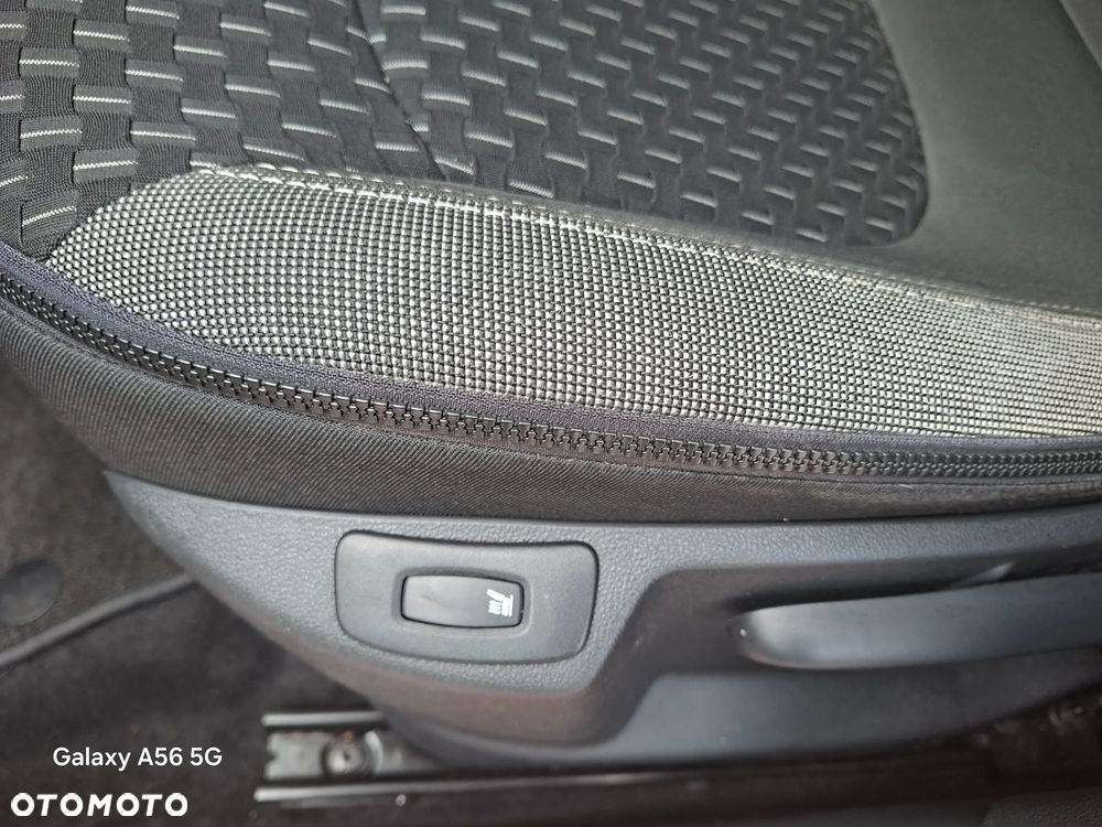 Renault Captur - 21