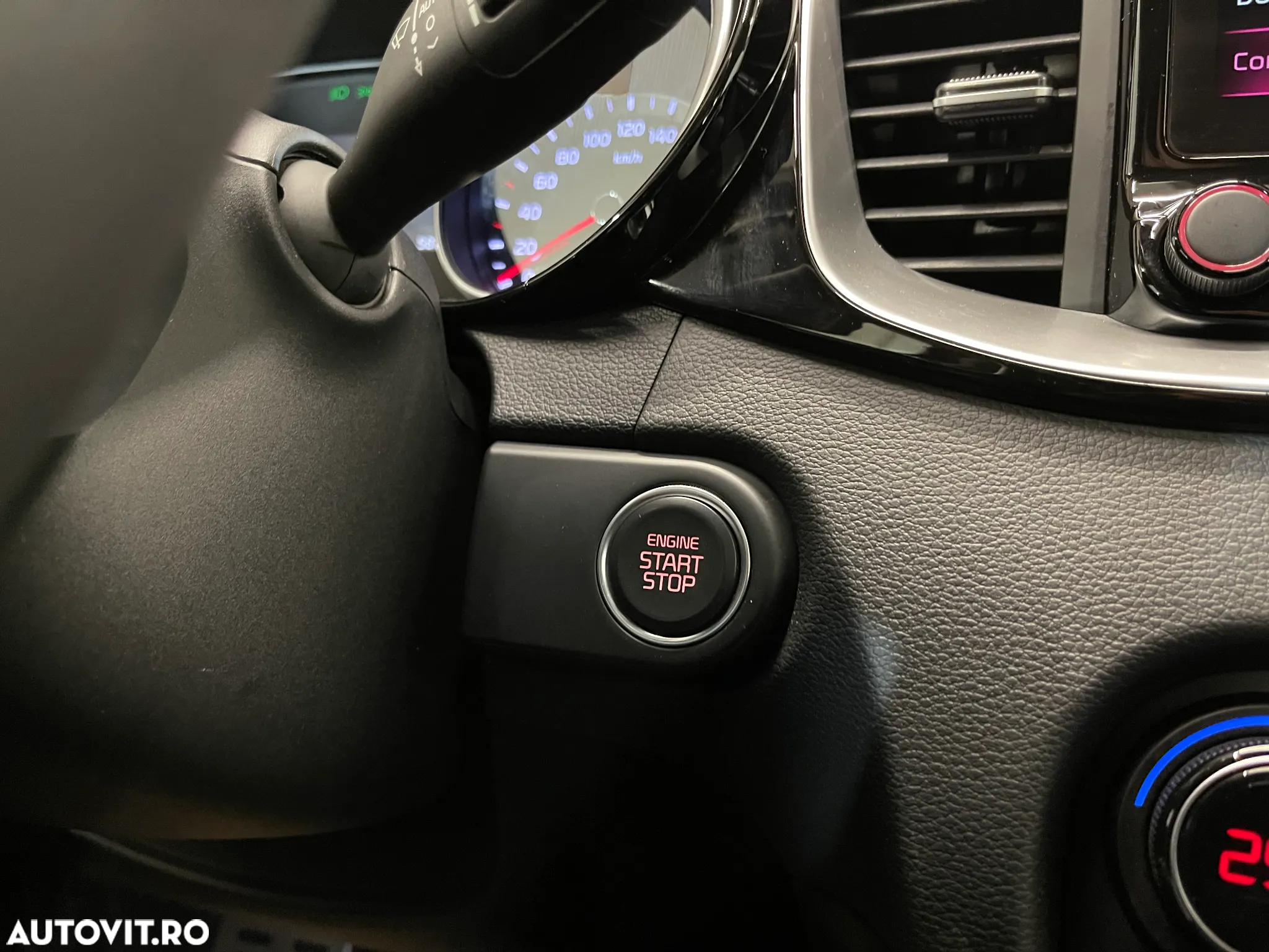 Kia XCeed 1.6 DSL MHEV HP 7DCT Style+ - 26