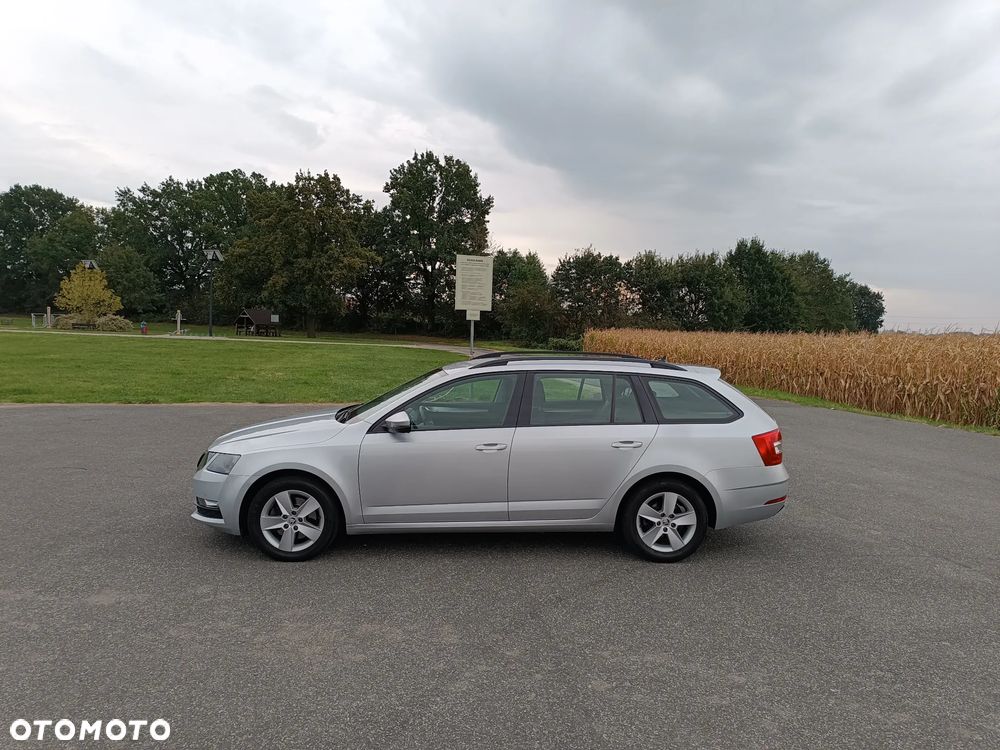 Skoda Octavia 2.0 TSI Clever DSG - 3