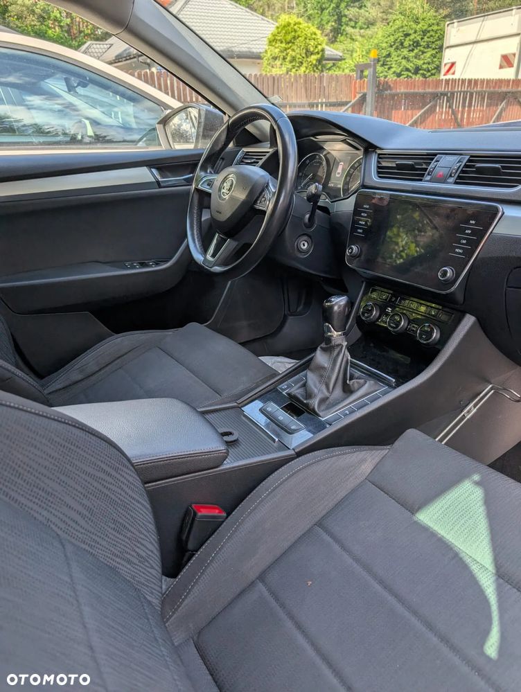 Skoda Superb 1.6 TDI Style - 5