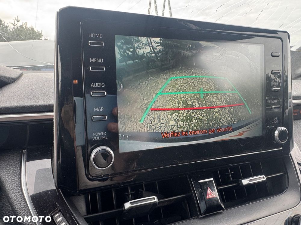 Toyota Corolla 1.8 Hybrid Active - 8